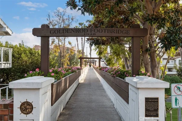 $5,900 | 436 Fernleaf Avenue, Unit 1/2, Corona del Mar, CA 92625