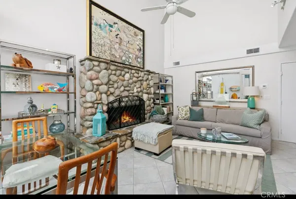 $5,900 | 436 Fernleaf Avenue, Unit 1/2, Corona del Mar, CA 92625