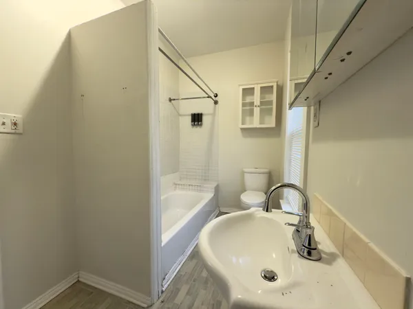 $1,900 | 1200 Ada Street, Joliet, IL 60432