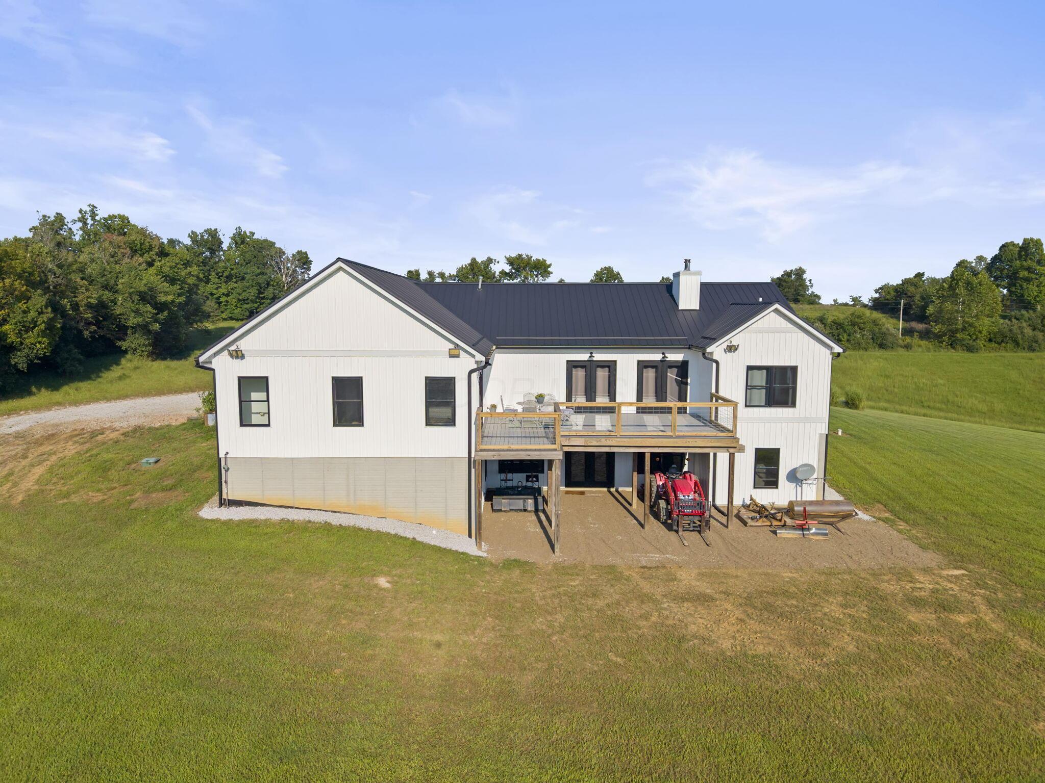 4675 Hunt Road Hopewell, OH 43746 - Photo 50 of 58 53-web-or-mls-DJI_20260902173826_0657_D