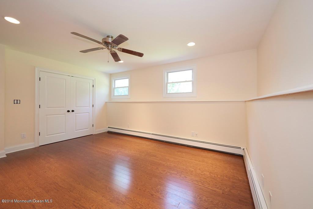 34 Farm Road Middletown, NJ 07748 - Photo 17 of 24 34 Farm Bedroom 4 dif angle