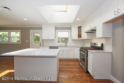 34 Farm Road Middletown, NJ 07748 - Photo 7 of 24 34 Farm Kitchen 3