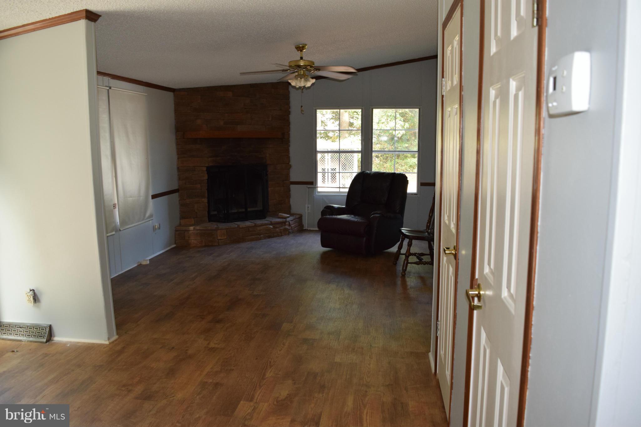 220 Will Smith Road Henderson, MD 21640 - Photo 18 of 28 Family Room
