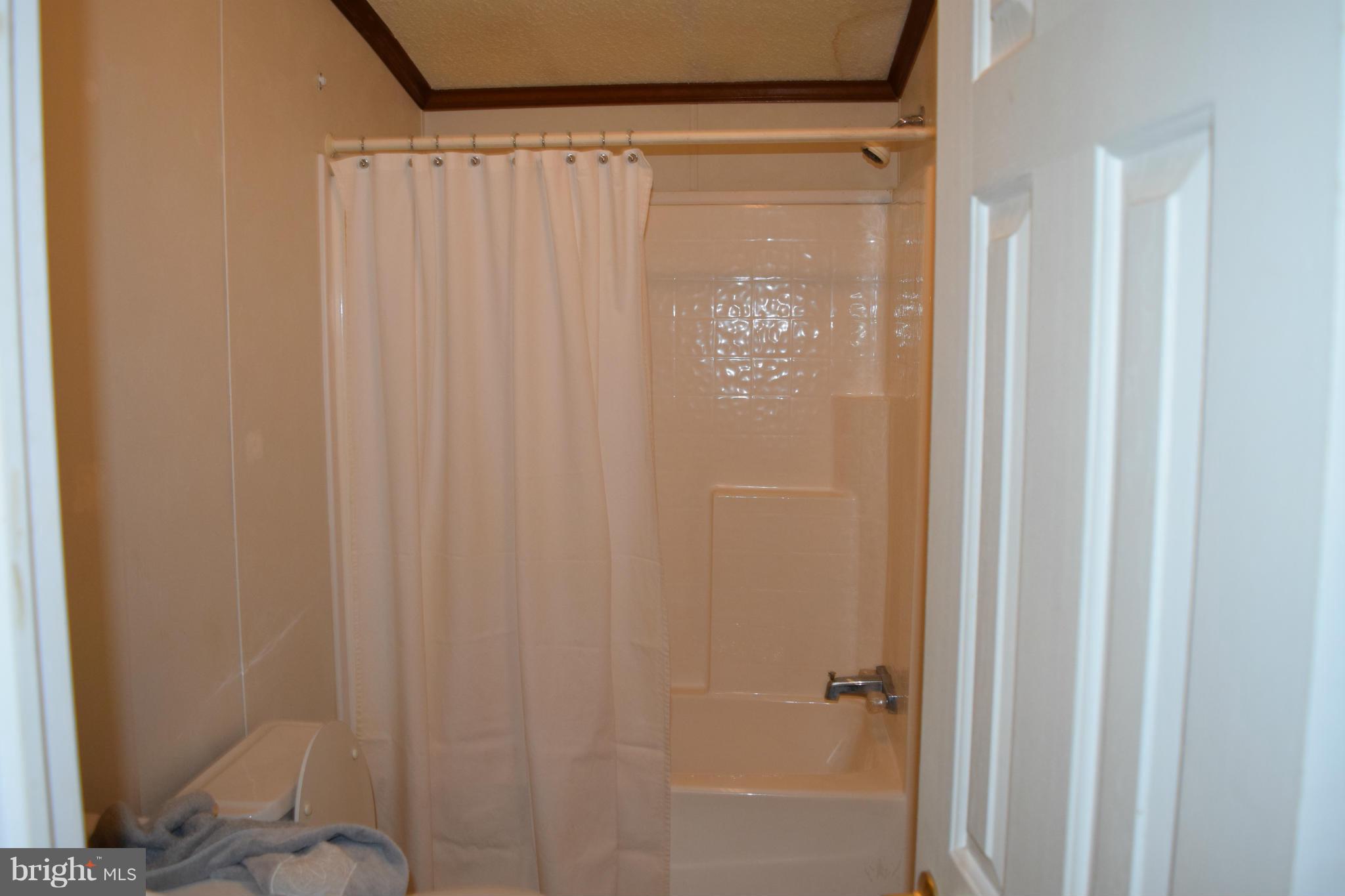 220 Will Smith Road Henderson, MD 21640 - Photo 24 of 28 Hall Bath