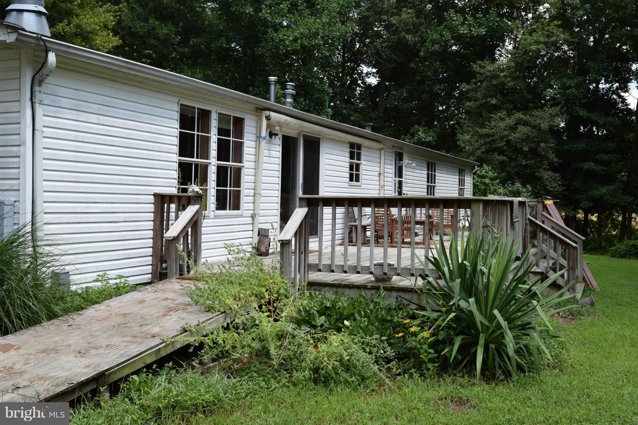 220 Will Smith Road Henderson, MD 21640 - Photo 5 of 28 Rear Deck with Ramp