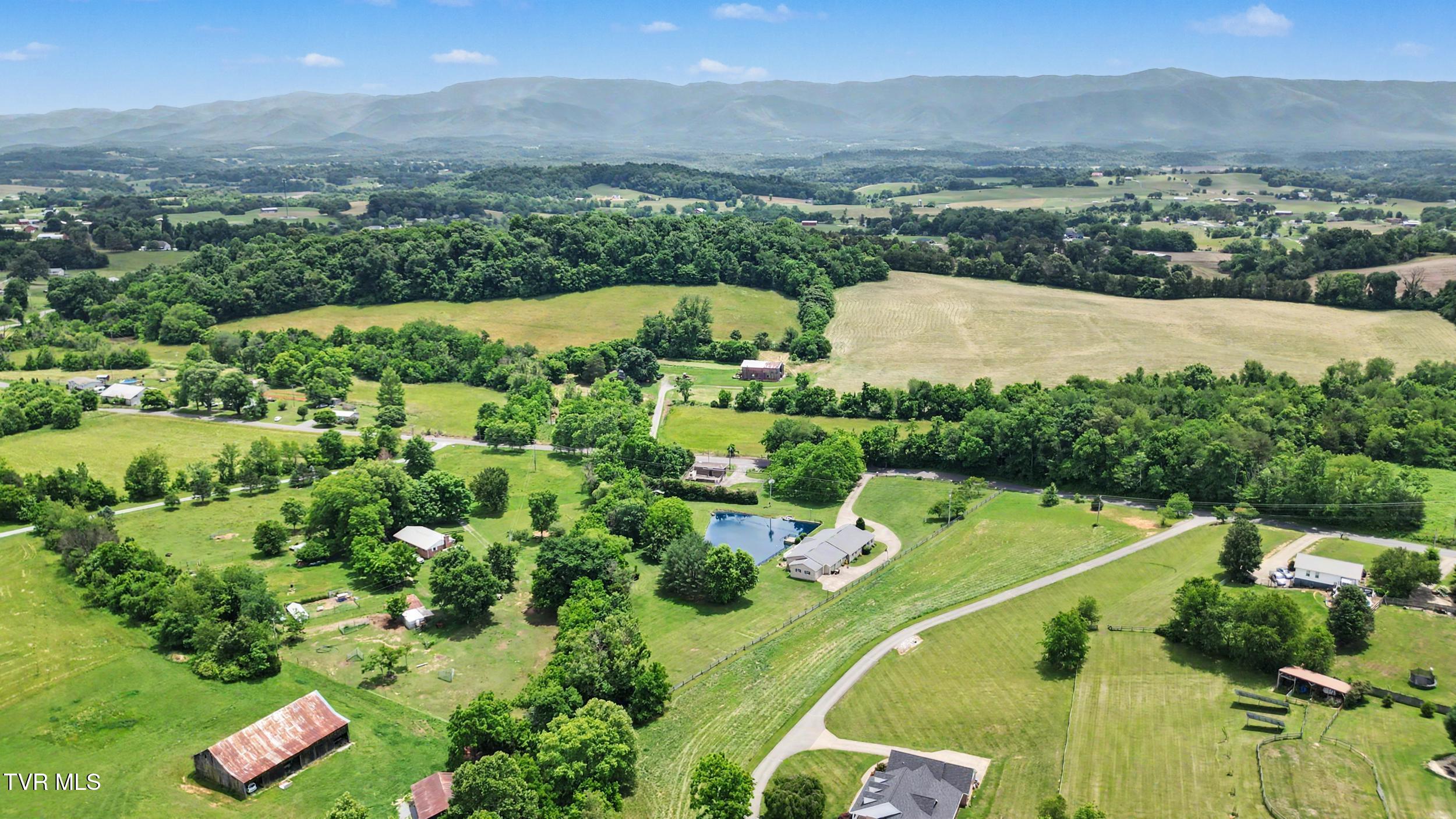 1435 Holly Creek Road Greeneville, TN 37745 - Photo 66 of 71 61_dji_0379.png