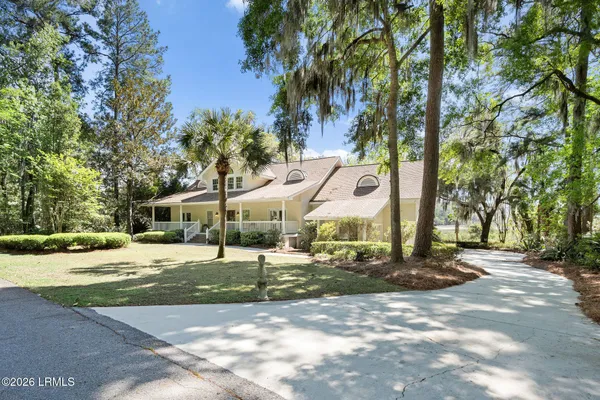 $1,025,000 | 4 Bent Tree Lane, Okatie, SC 29909