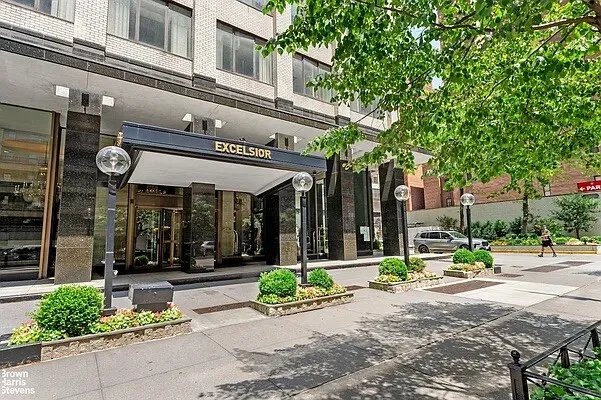 $720,000 | 303 East 57th Street, Unit 6AB | Sutton Place