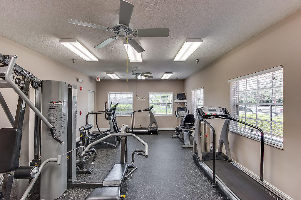 10958 Lakemore Lane Boca Raton, FL 33498 - Photo 34 of 37 bocachade4