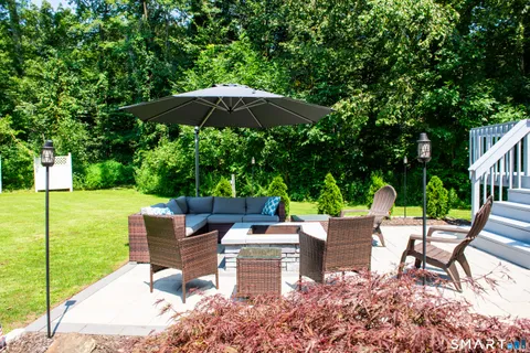 $639,900 | 148 Highwoods Drive, Guilford, CT 06437