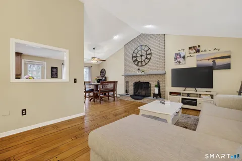 $639,900 | 148 Highwoods Drive, Guilford, CT 06437