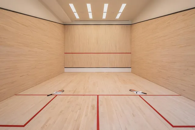 $20,500,000 | 53 West 53rd Street, Unit 72B | Midtown Central