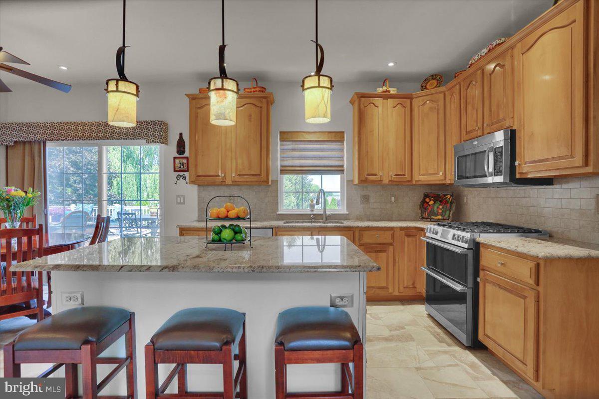 2513 Simon Drive Sinking Spring, PA 19608 - Photo 15 of 69 Gallery Image 15