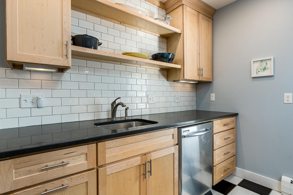 537 Shore Road, Unit 4 Cape Elizabeth, ME 04107 - Photo 8 of 29 537ShoreRoad-25