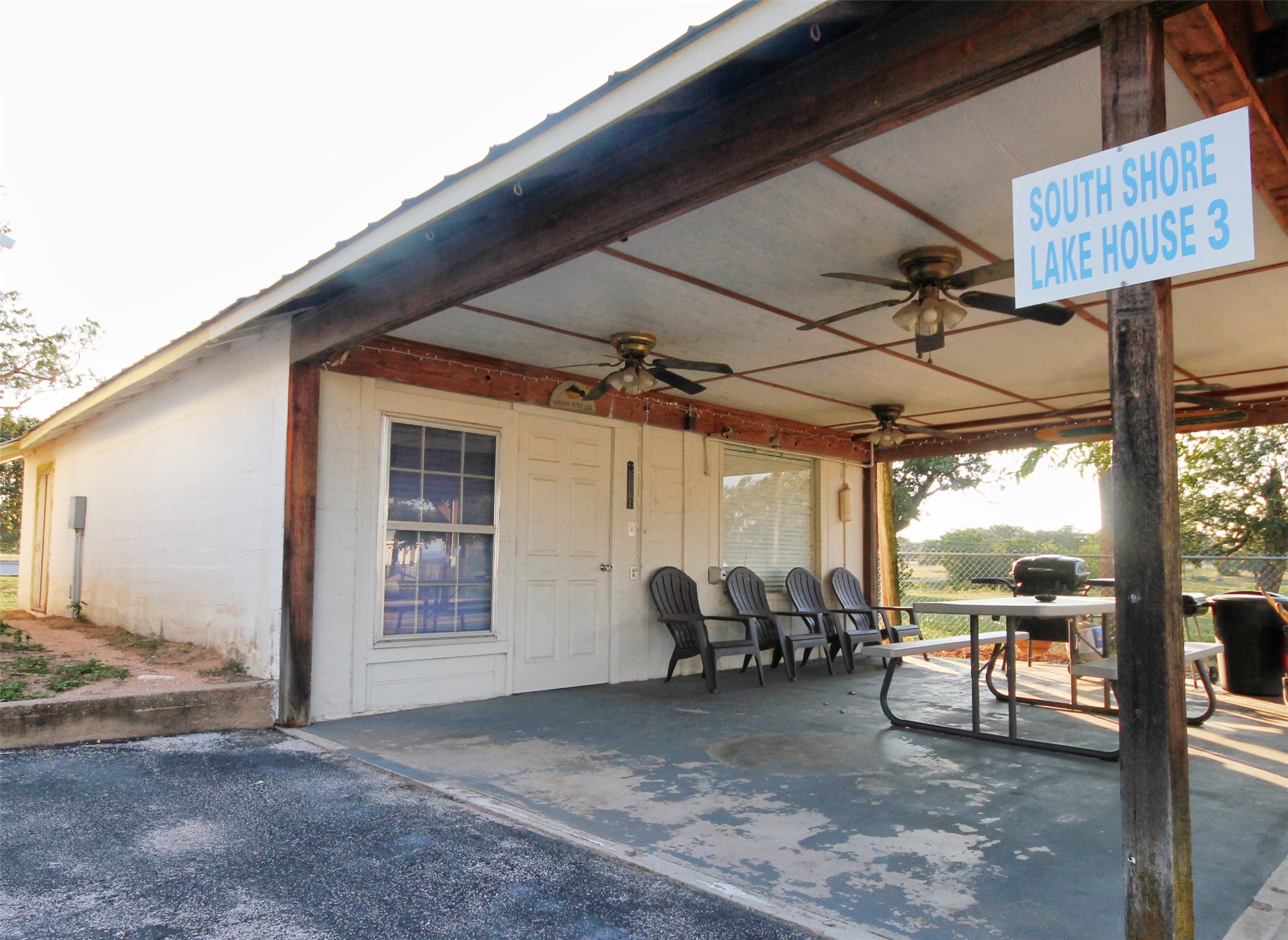 1504 Ranch Road 261 Buchanan Dam, TX 78609 - Photo 27 of 37 a view of a room with gym equipment