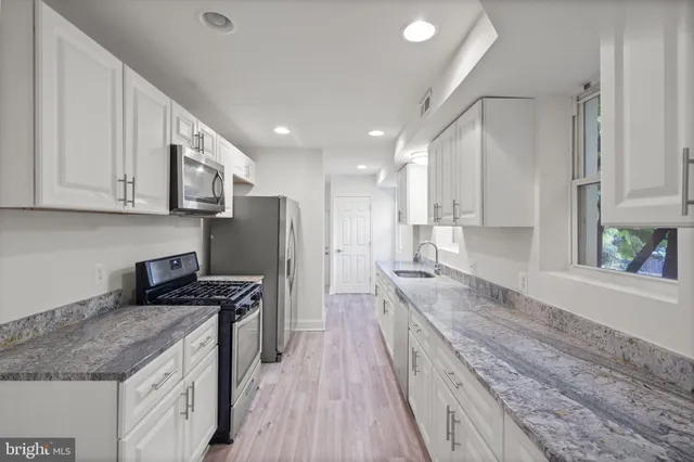 $250,000 | 121 South Poppleton Street, Baltimore, MD 21201