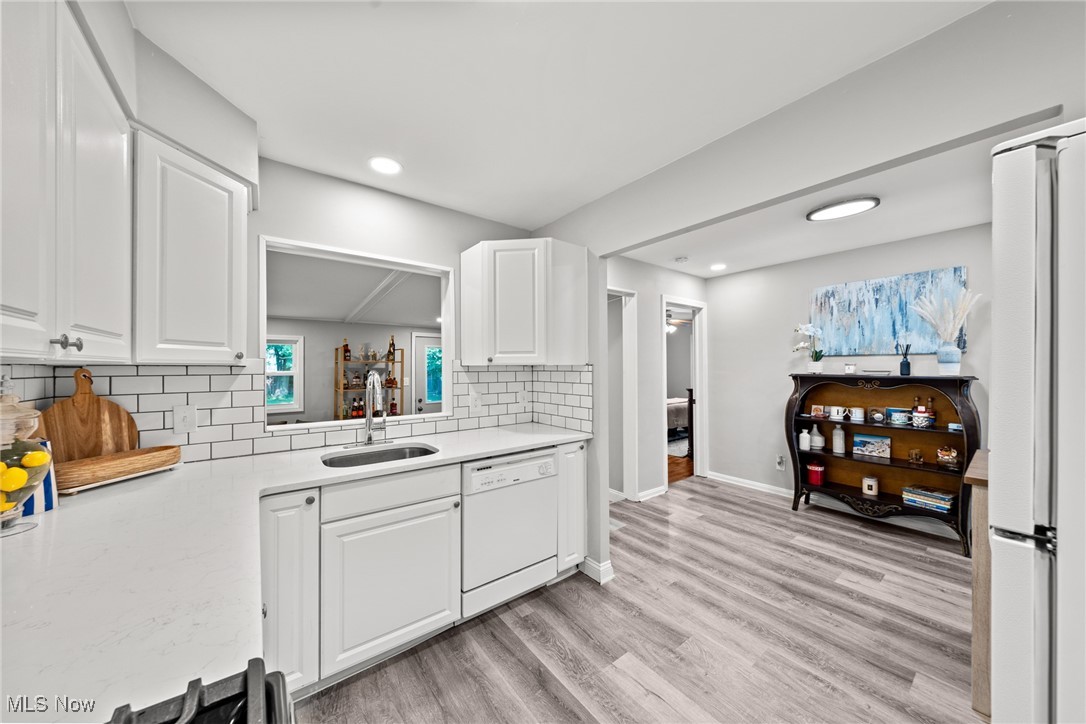 1623 Overbrook Road Cleveland, OH 44124 - Photo 14 of 38