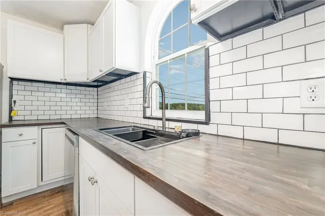 $227,000 | 332 East Naomi Street, Randleman, NC 27317