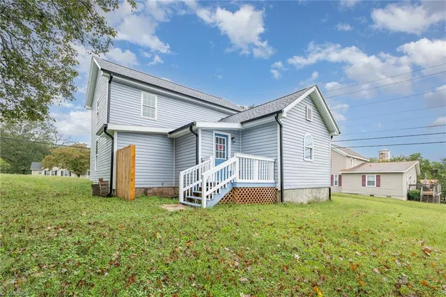 $227,000 | 332 East Naomi Street, Randleman, NC 27317