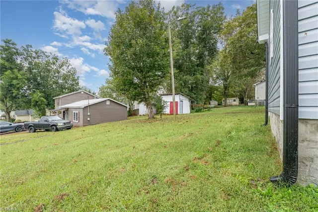 $227,000 | 332 East Naomi Street, Randleman, NC 27317