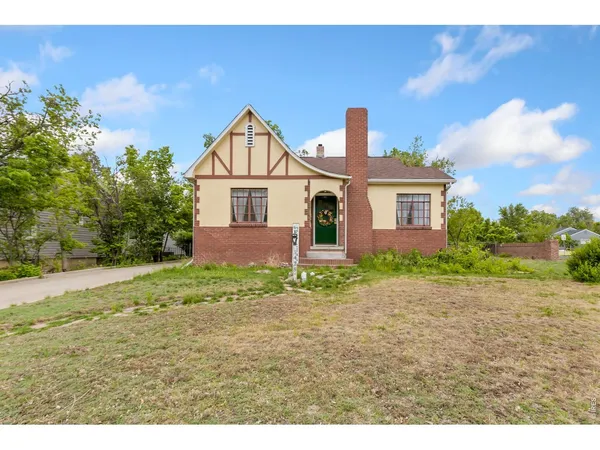 $384,995 | 1428 16th Street, Greeley, CO 80631