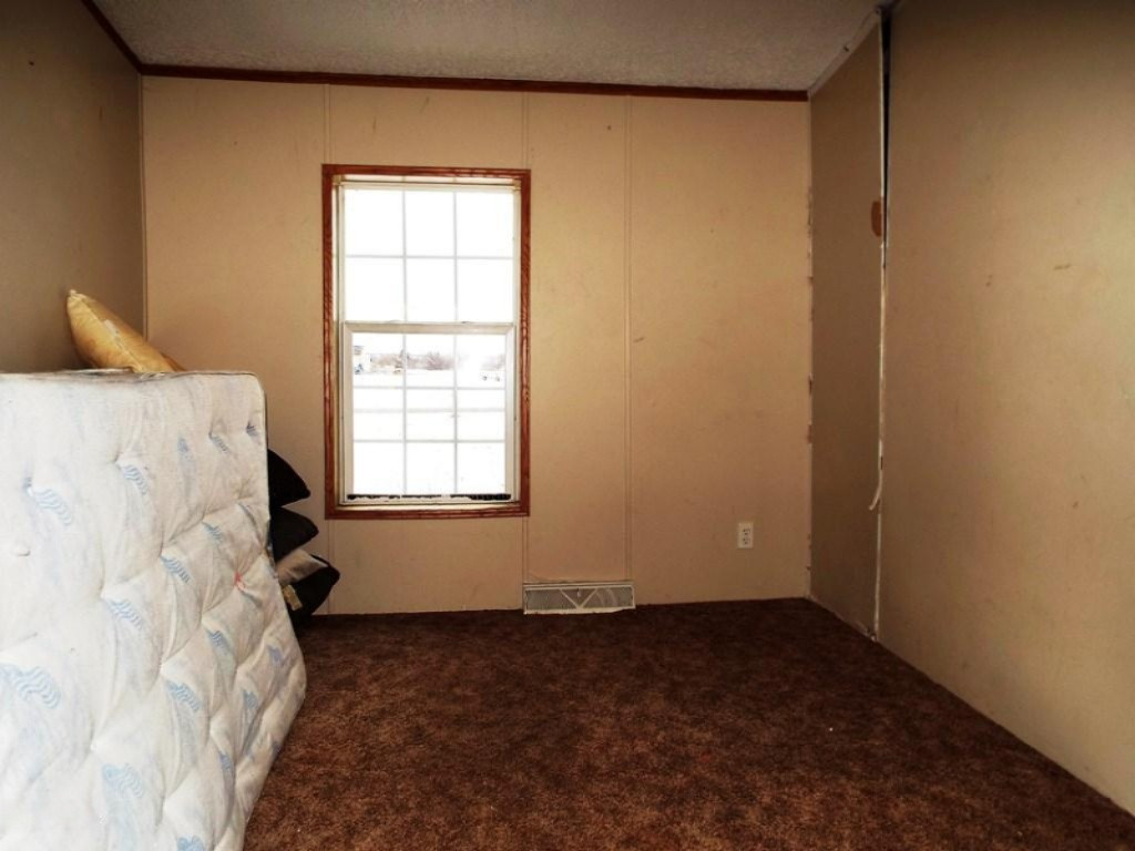 9441 Bailey Road Howard City, MI 49329 - Photo 8 of 13 Bedroom2