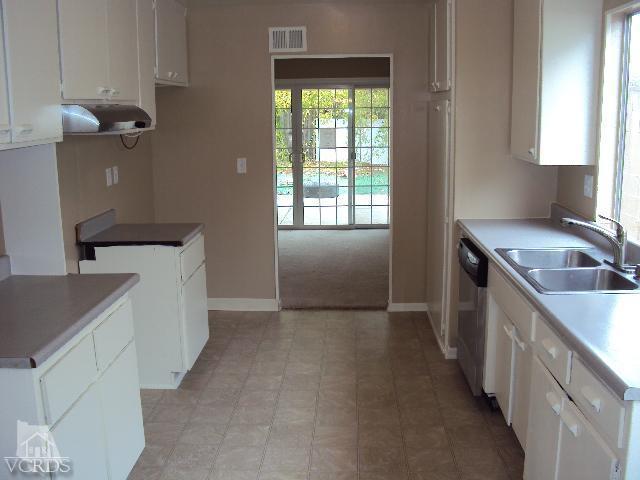 1661 Fitzgerald Road Simi Valley, CA 93065 - Photo 7 of 17 Additional Photo