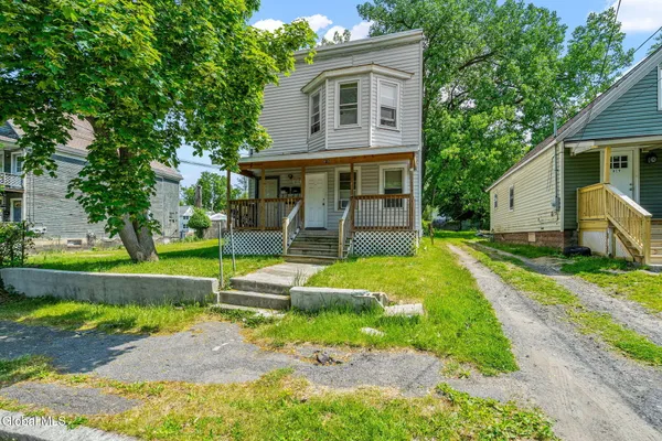 $239,900 | 815 Davis Terrace, Schenectady, NY 12303