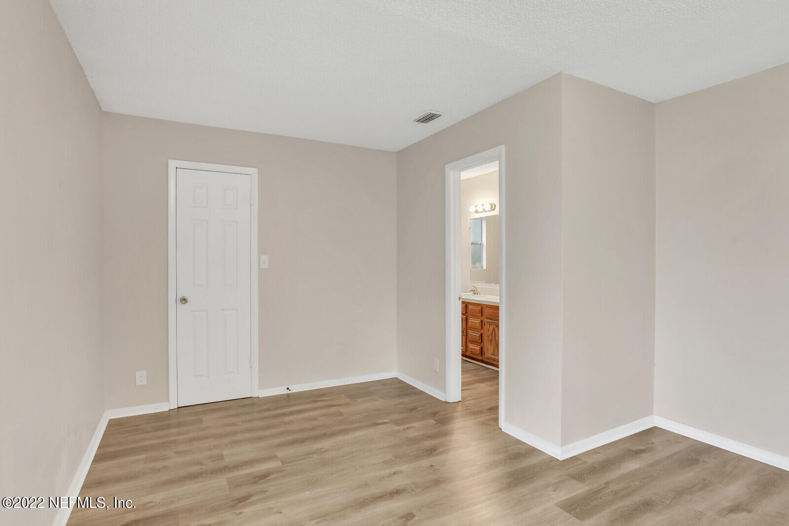 1124 Ellis Road South Jacksonville, FL 32205 - Photo 16 of 30 Master Suite_Alt View