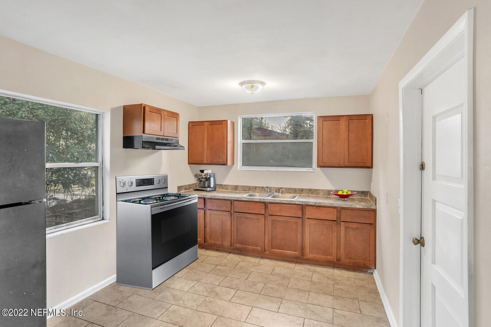 Kitchen_Virtually Staged