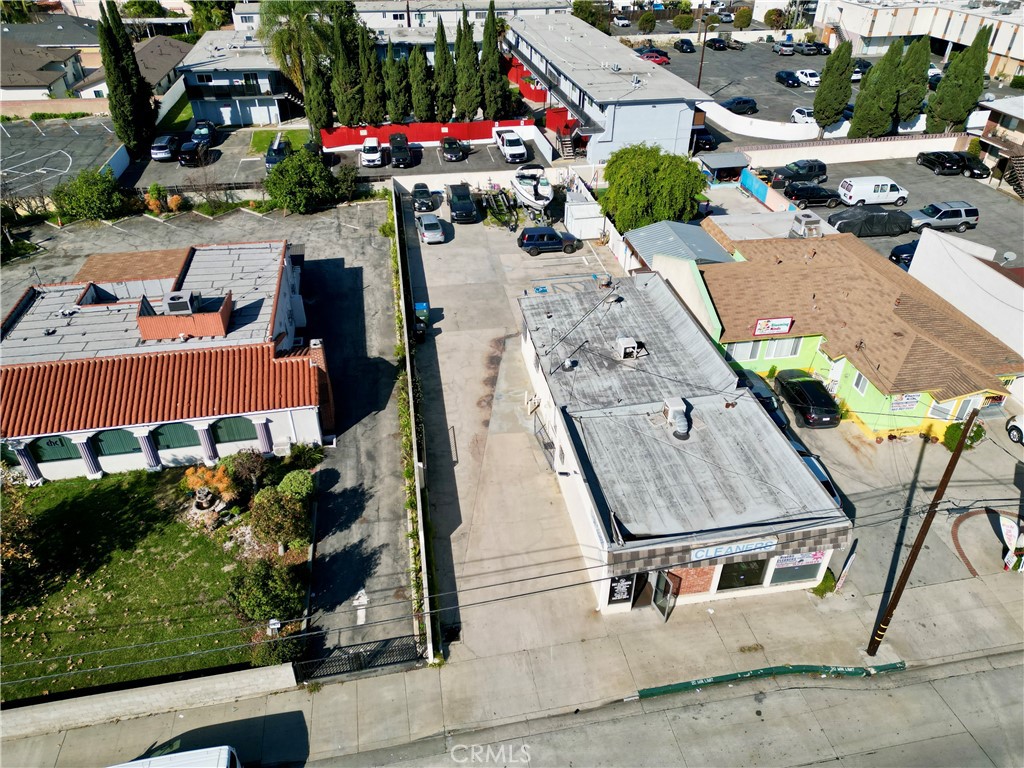 10231 Old River School Road Downey, CA 90241 - Photo 9 of 18