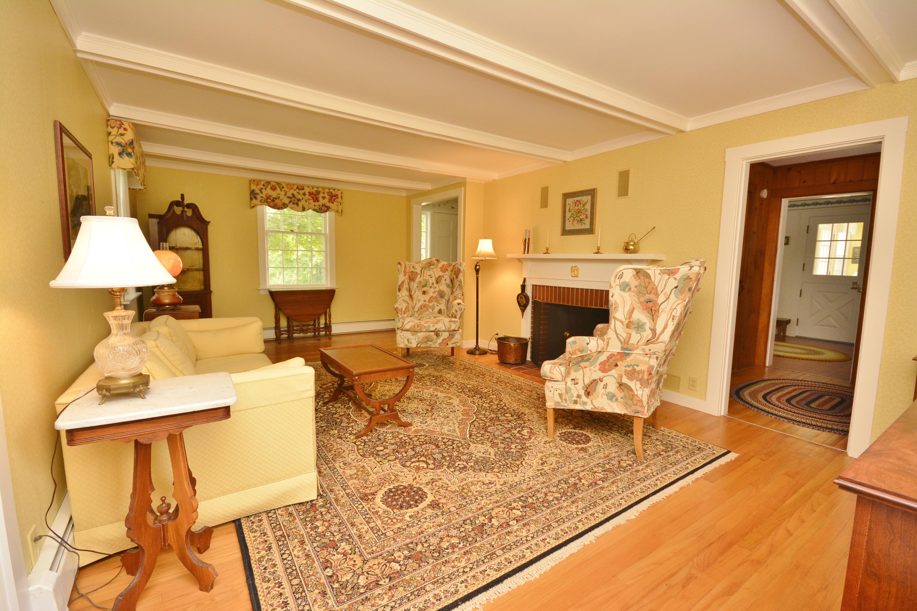 319 Sunset Road Deer Isle, ME 04627 - Photo 16 of 29 Living Room
