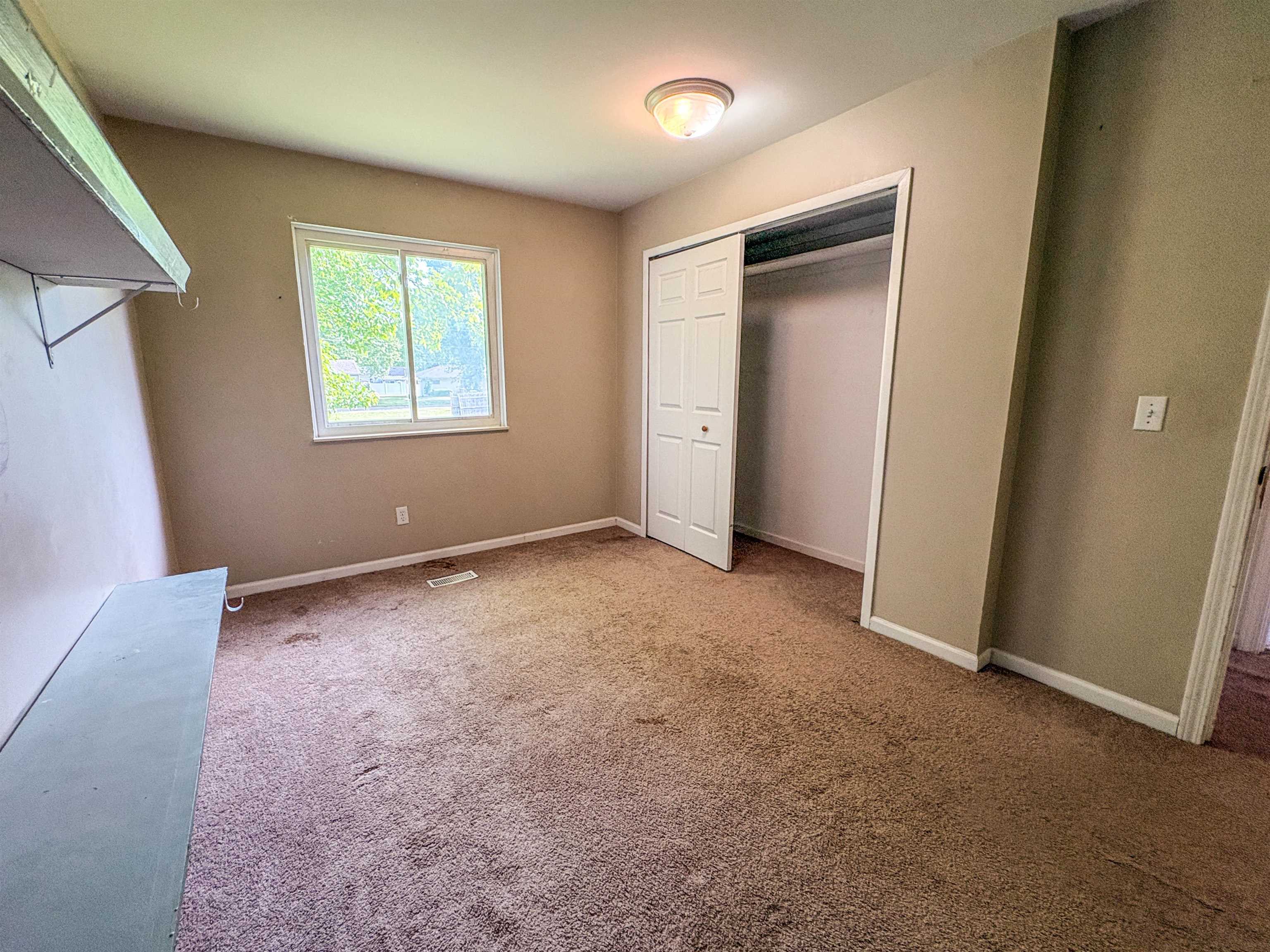 343 Beach Street Mount Morris, MI 48458 - Photo 12 of 27