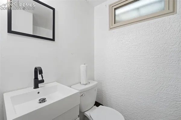 $260,000 | 1337 Maxwell Street, Colorado Springs, CO 80906