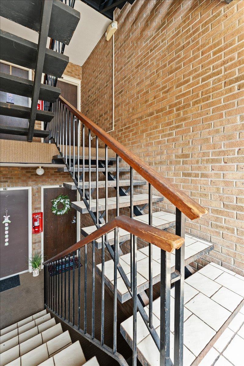 3505 West Fork Road, Unit 20 Cincinnati, OH 45211 - Photo 2 of 27
