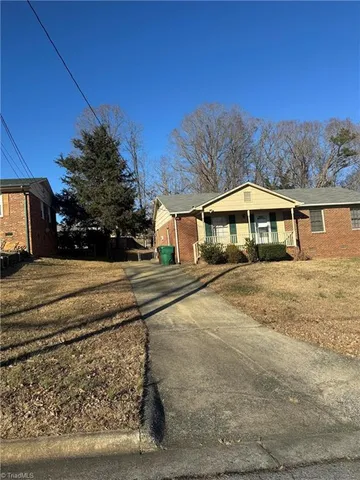 $220,000 | 717 Belmont Drive, High Point, NC 27263