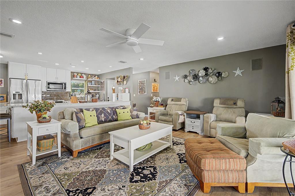 2555 Shadecrest Road Land O' Lakes, FL 34639 - Photo 16 of 33 Gallery Image 16