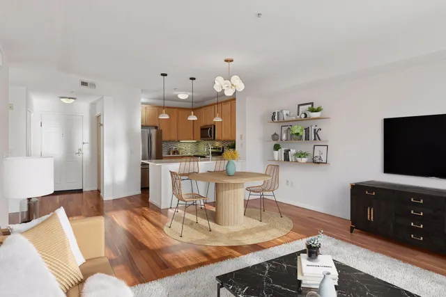 $309,900 | 580 North 2nd Street, Unit 300, Minneapolis, MN 55401