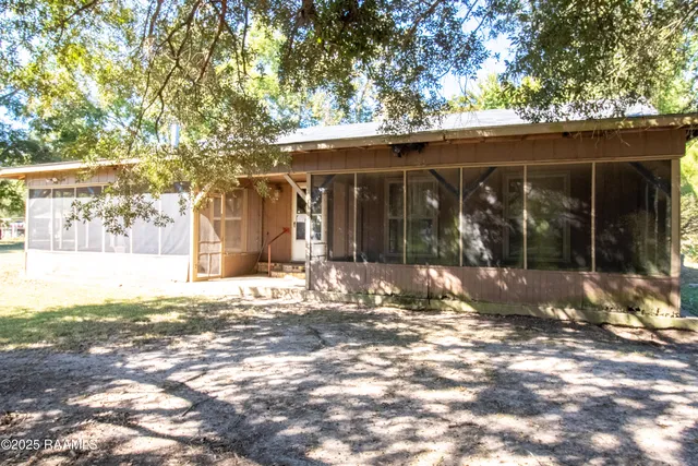$95,000 | 586 Jacks Road, Hessmer, LA 71341