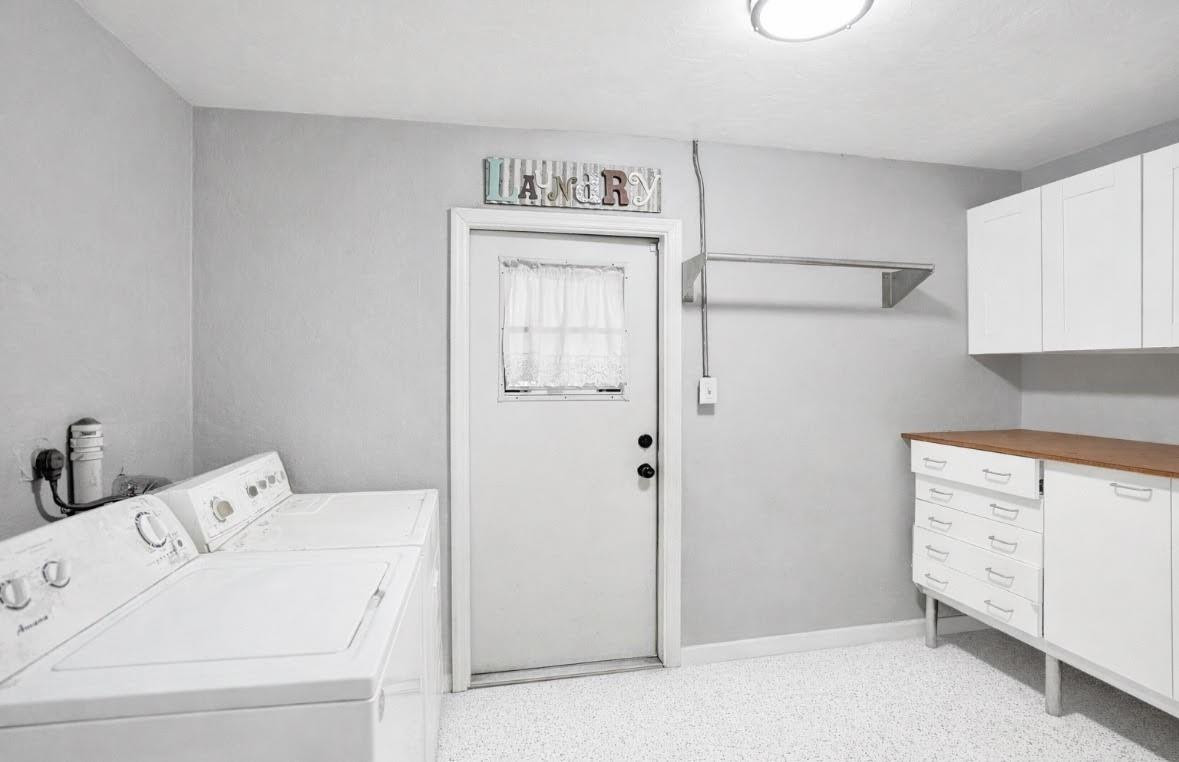 1571 Riverland Road Fort Lauderdale, FL 33312 - Photo 15 of 25 a view of utility room