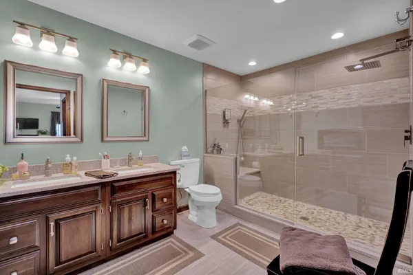 $525,000 | 505 Shandell Drive, Bedford, IN 47421
