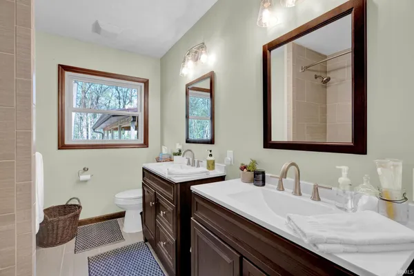 $525,000 | 505 Shandell Drive, Bedford, IN 47421