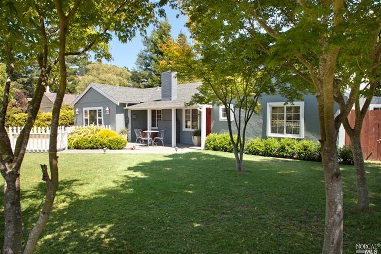 10 Apollo Road Tiburon, CA 94920 - Photo 1 of 1 a front view of a house with a yard and garage