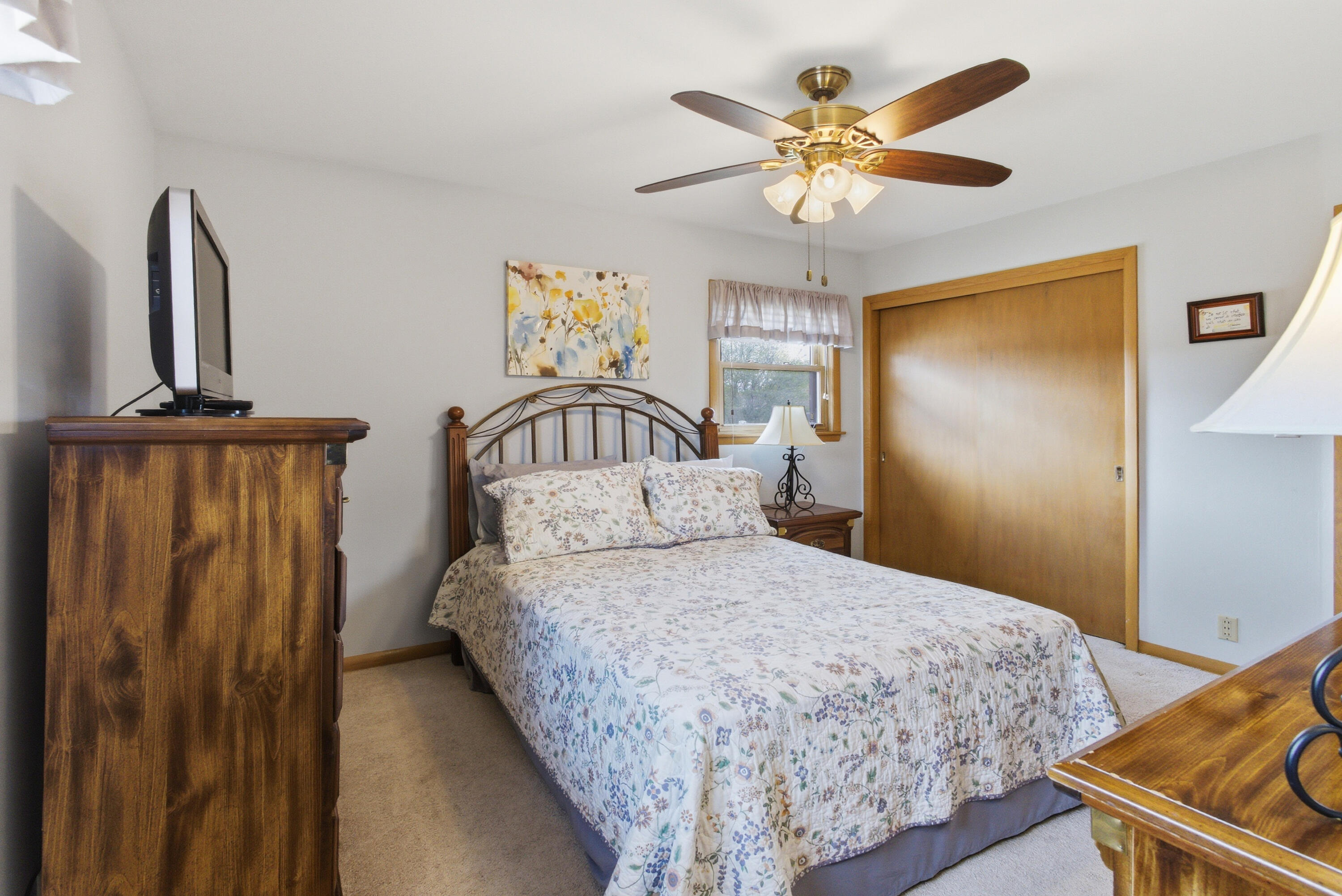 4961 South 24th Street Milwaukee, WI 53221 - Photo 18 of 31 BR 1