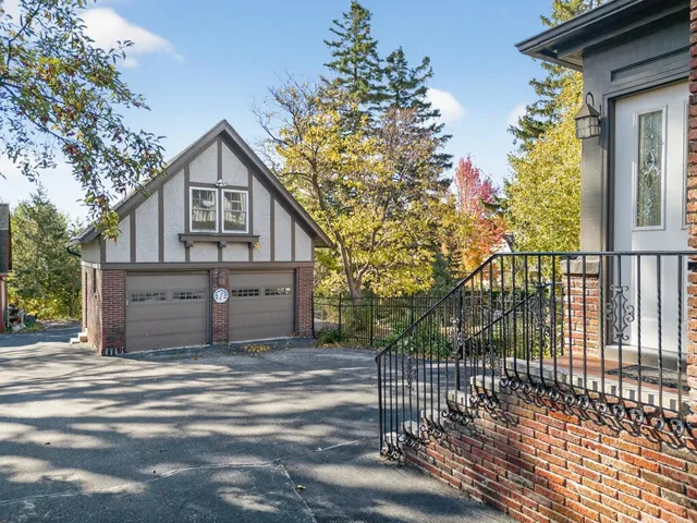 $1,669,999 | 724 4th Street Southwest, Rochester, MN 55902