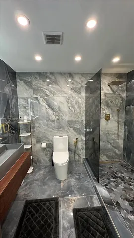 $1,199,999 | 3261 Oleander Way, Lauderdale-by-the-Sea, FL 33062