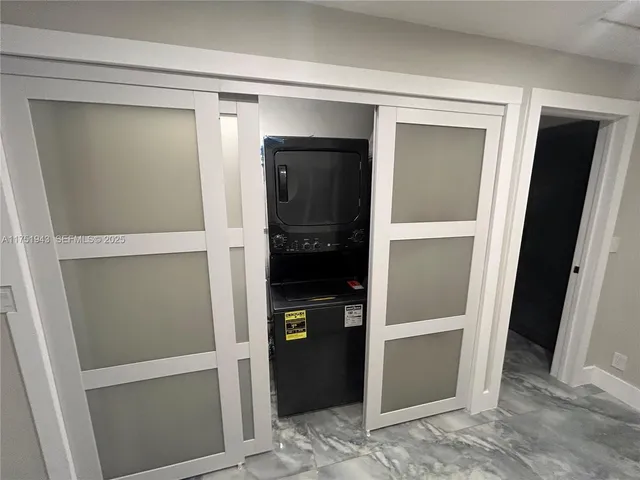 $1,199,999 | 3261 Oleander Way, Lauderdale-by-the-Sea, FL 33062