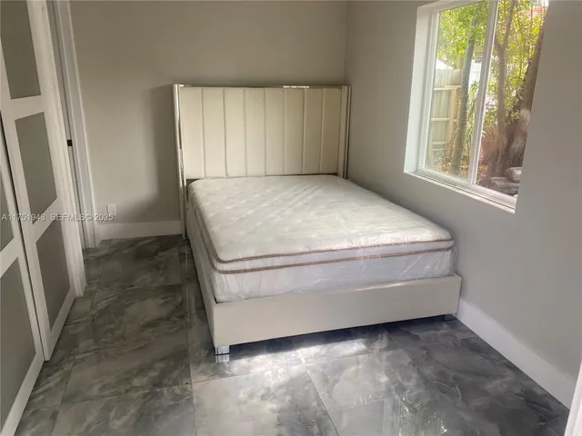 $1,199,999 | 3261 Oleander Way, Lauderdale-by-the-Sea, FL 33062