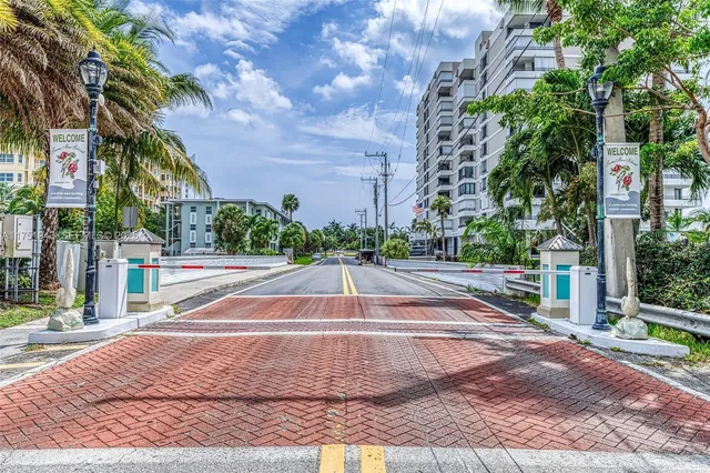 $1,199,999 | 3261 Oleander Way, Lauderdale-by-the-Sea, FL 33062