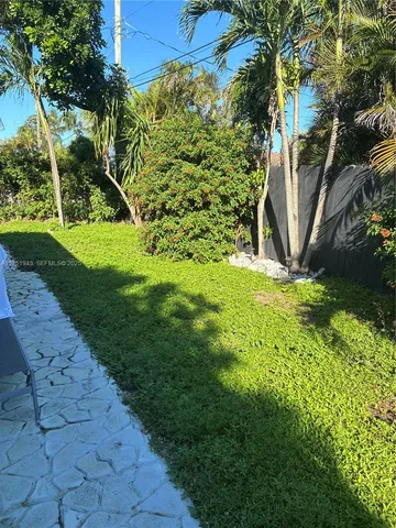 $1,199,999 | 3261 Oleander Way, Lauderdale-by-the-Sea, FL 33062